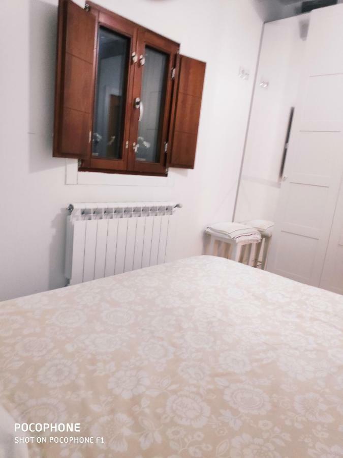 Apartamento Sayly Burgo Extérieur photo